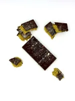 Lingote Dubai de chocolate amargo con relleno de kataifi